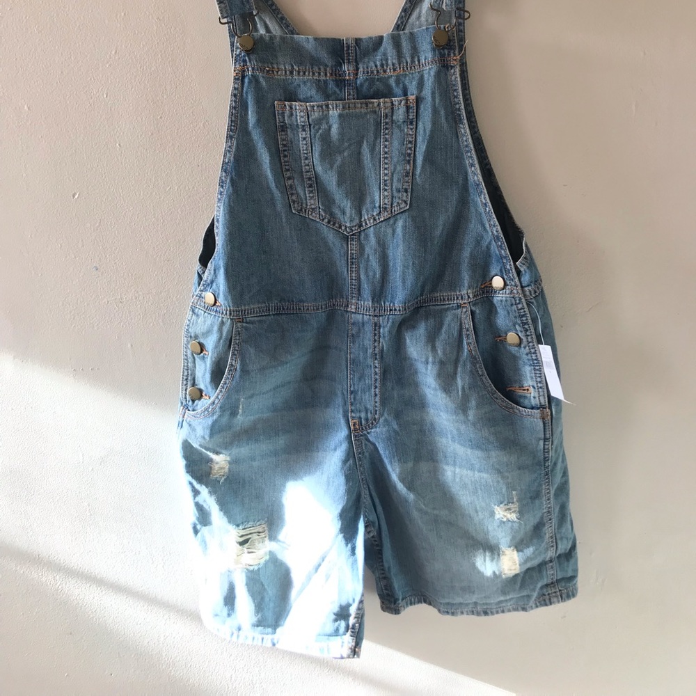 Gap jean overall shorts